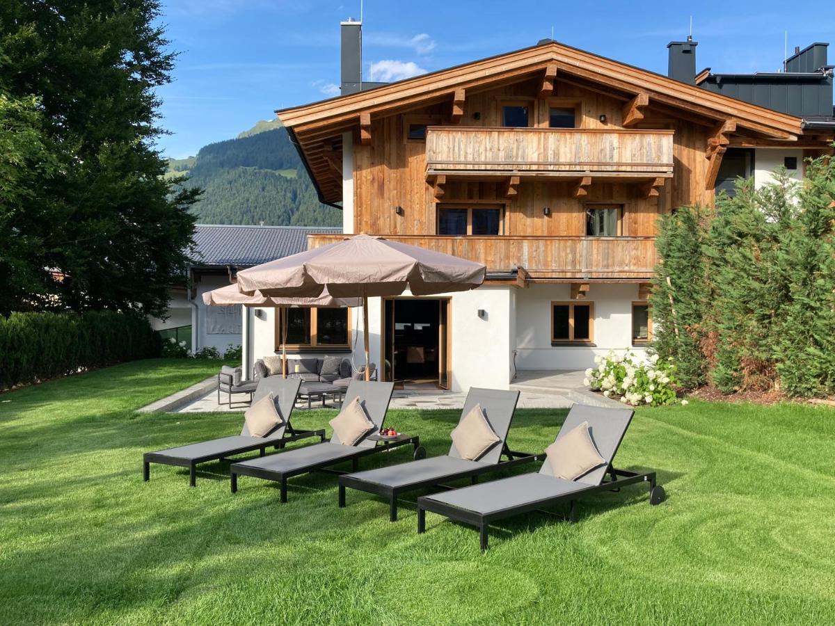 Hahnenkamm Suite Ski-In Ski-Out Direkt An Der Hahnenkammbahn Kitzbühel Exterior foto